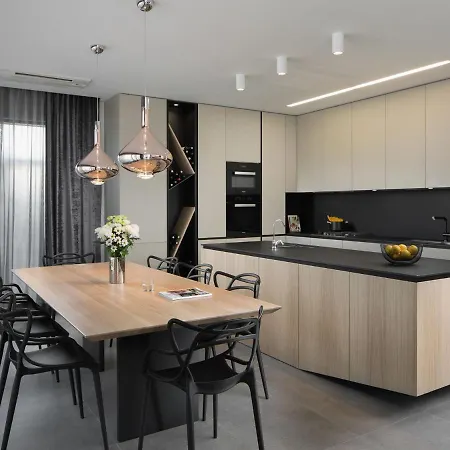 Villa In With Pool Near Ruins Pula