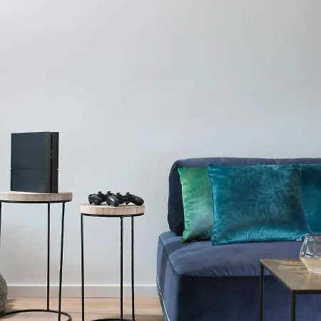 Villa In With Pool Near Ruins Pula