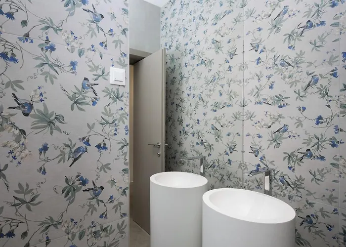 In With Pool Near Ruins *