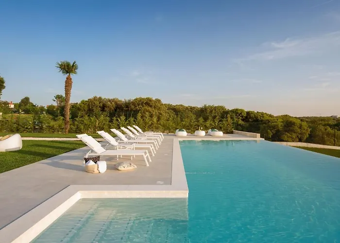 In With Pool Near Ruins *